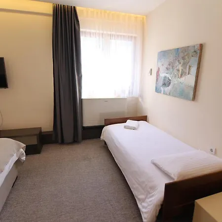 Happy 3* Dimitrovgrad