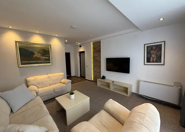 Happy Hotel Dimitrovgrad